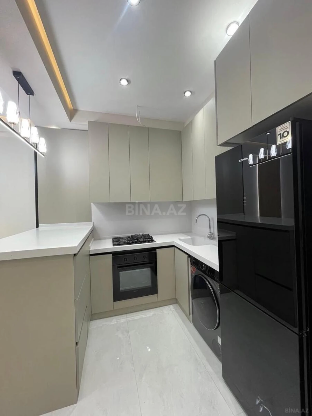 Kirayə verilir 2 otaqlı mənzil 70 m²