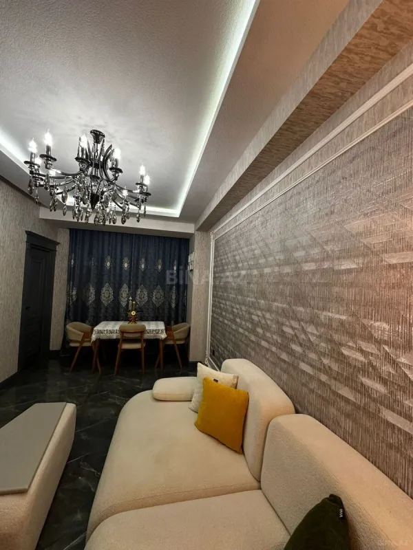 Satılır 3 otaqlı mənzil 71 m²