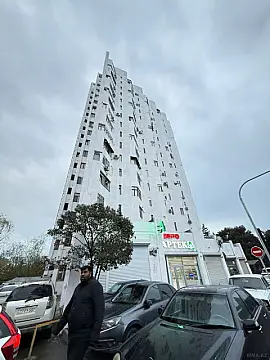 Satılır 3 otaqlı mənzil 90 m² — Bakı 3 otaq 90.00 m²