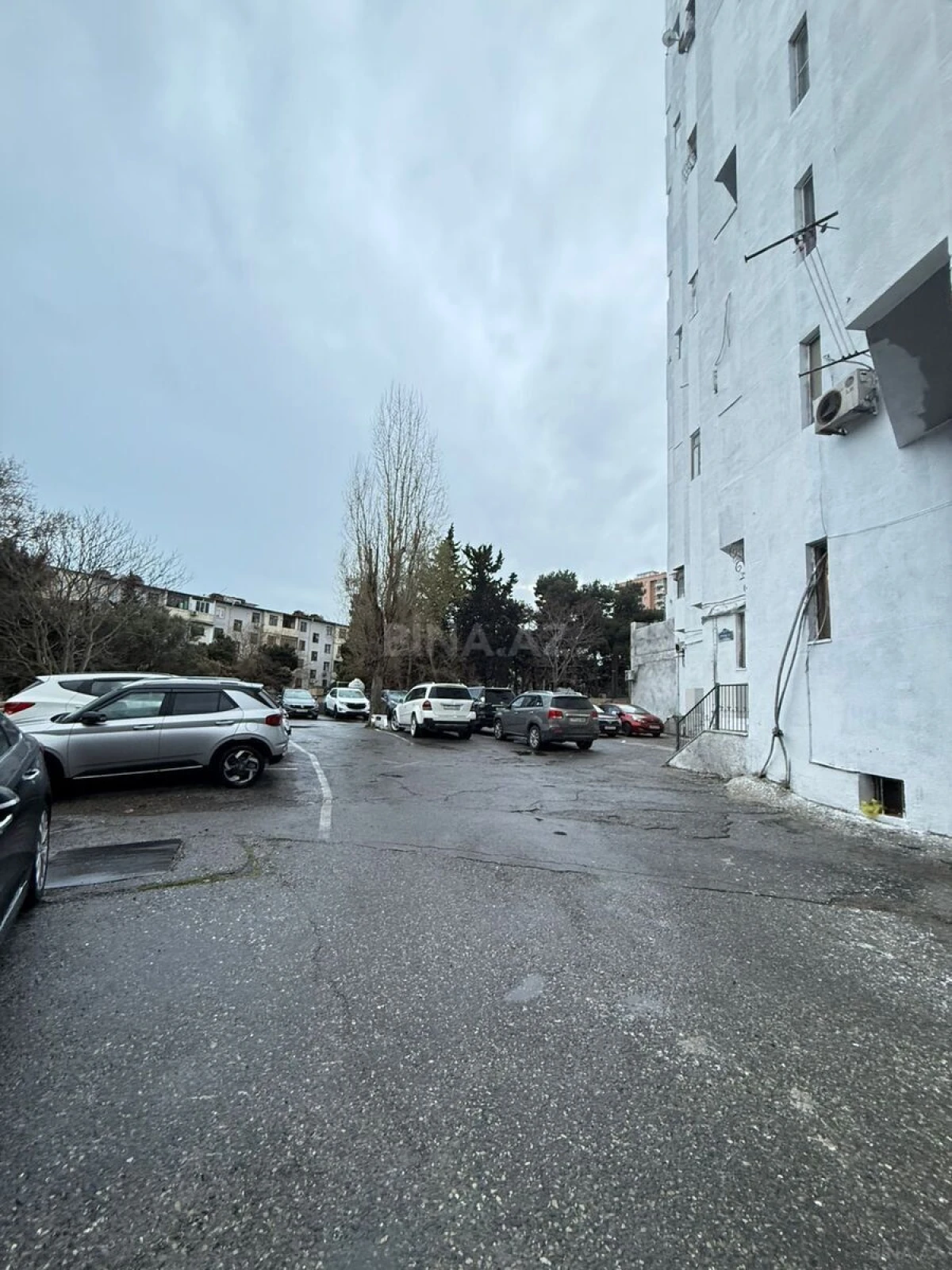 Satılır 3 otaqlı mənzil 90 m²