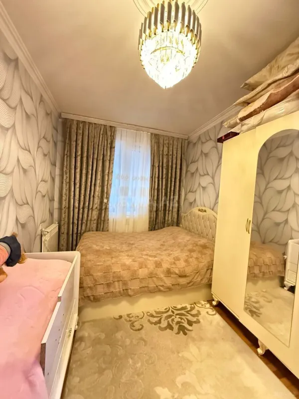 Satılır 3 otaqlı mənzil 90 m²
