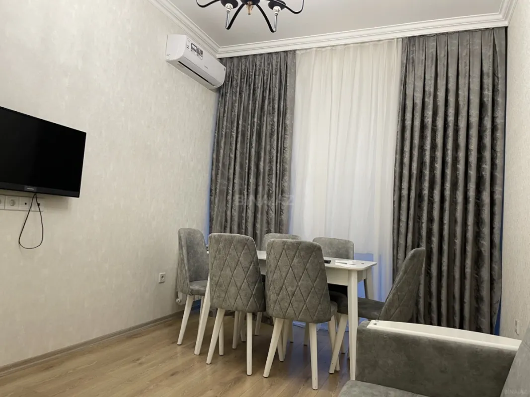 Kirayə verilir 2 otaqlı mənzil 50 m²