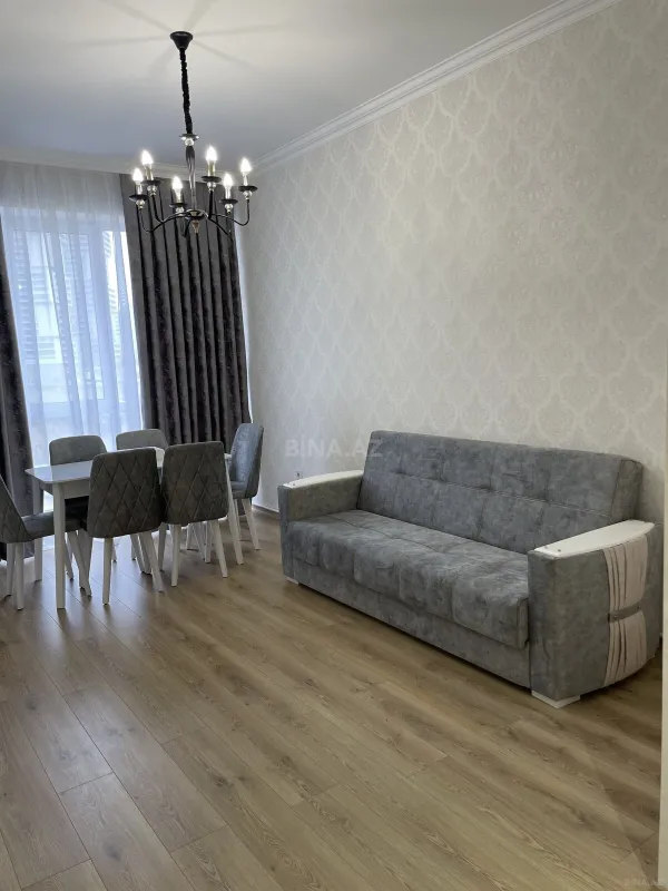 Kirayə verilir 2 otaqlı mənzil 50 m²