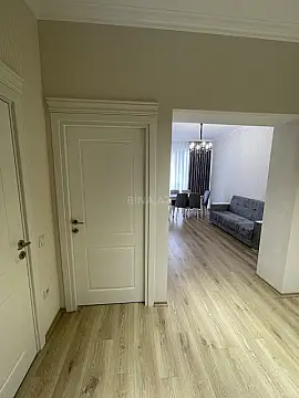 Kirayə verilir 2 otaqlı mənzil 50 m²