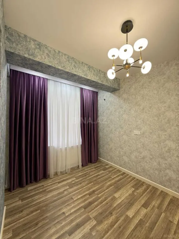Satılır 3 otaqlı mənzil 74 m²