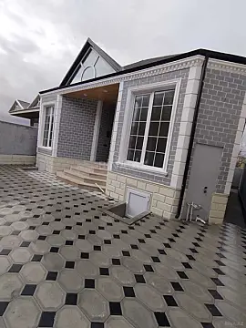 Satılır 4 otaqlı həyət evi 120 m²