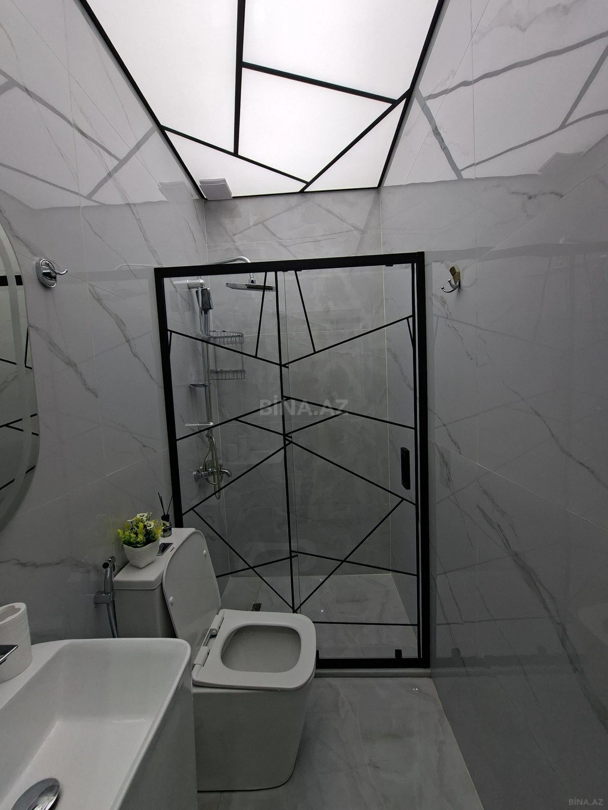 Satılır 2 otaqlı mənzil 51 m²