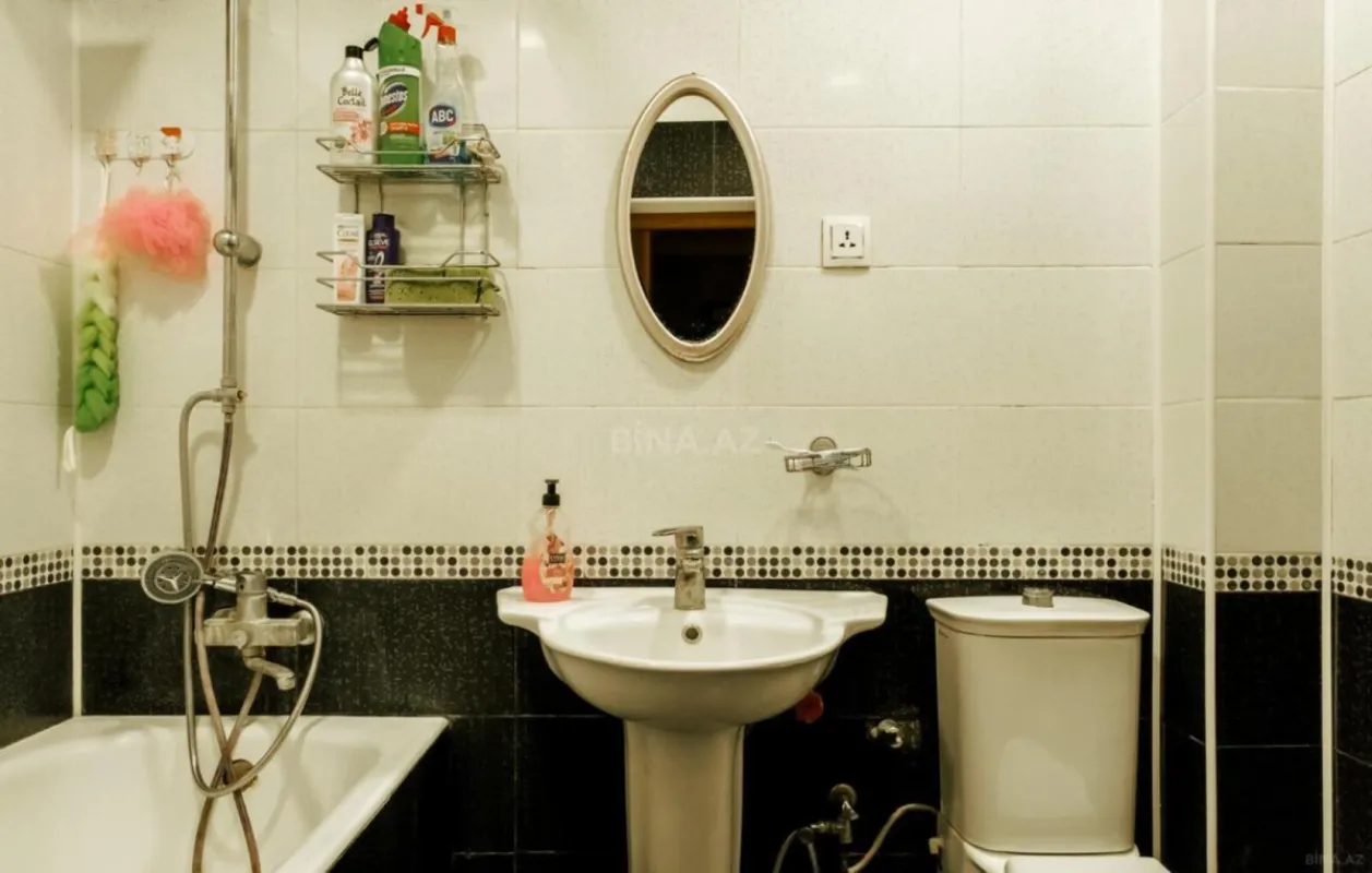 Kirayə verilir 2 otaqlı mənzil 55 m²