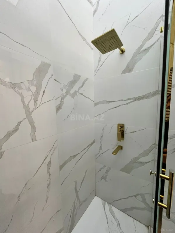 Kirayə verilir 2 otaqlı mənzil 75 m²