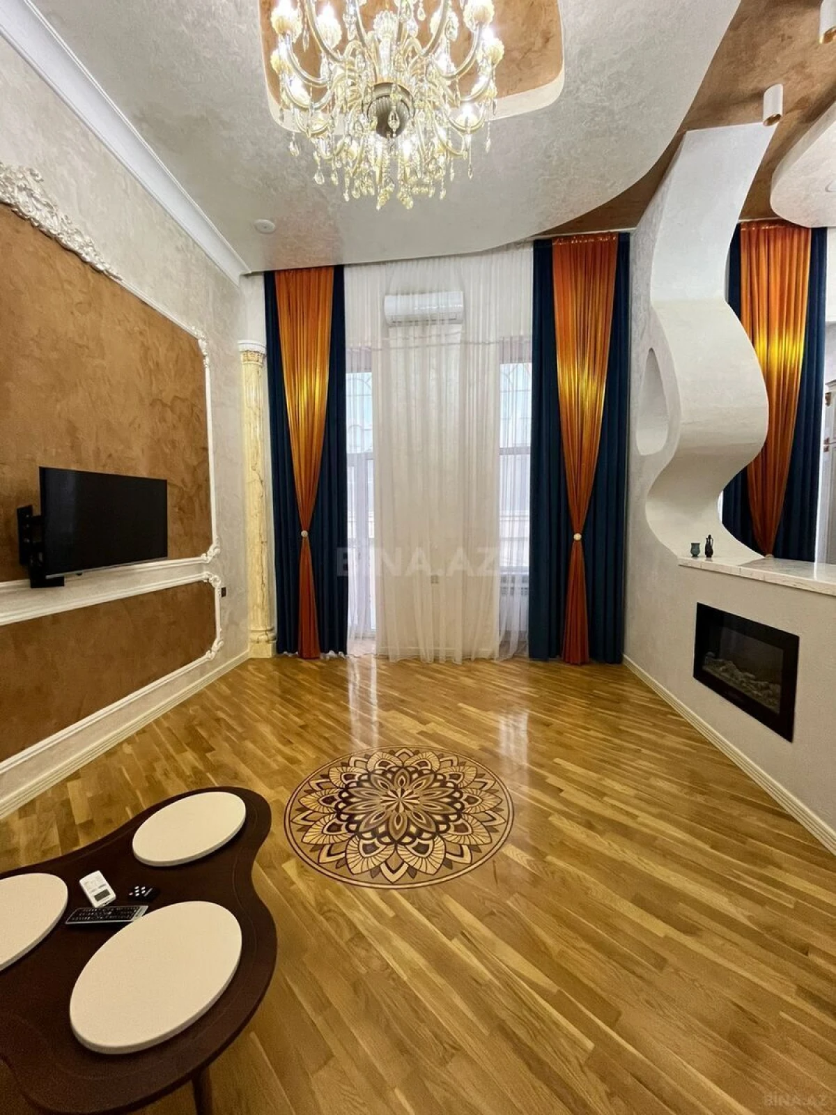 Kirayə verilir 2 otaqlı mənzil 75 m²