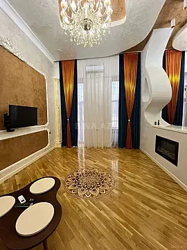 Kirayə verilir 2 otaqlı mənzil 75 m²