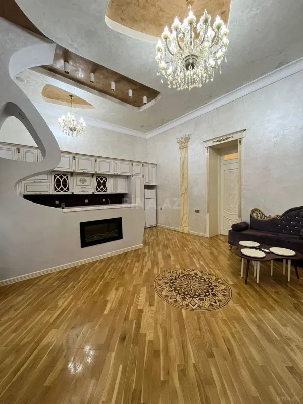 Kirayə verilir 2 otaqlı mənzil 75 m²