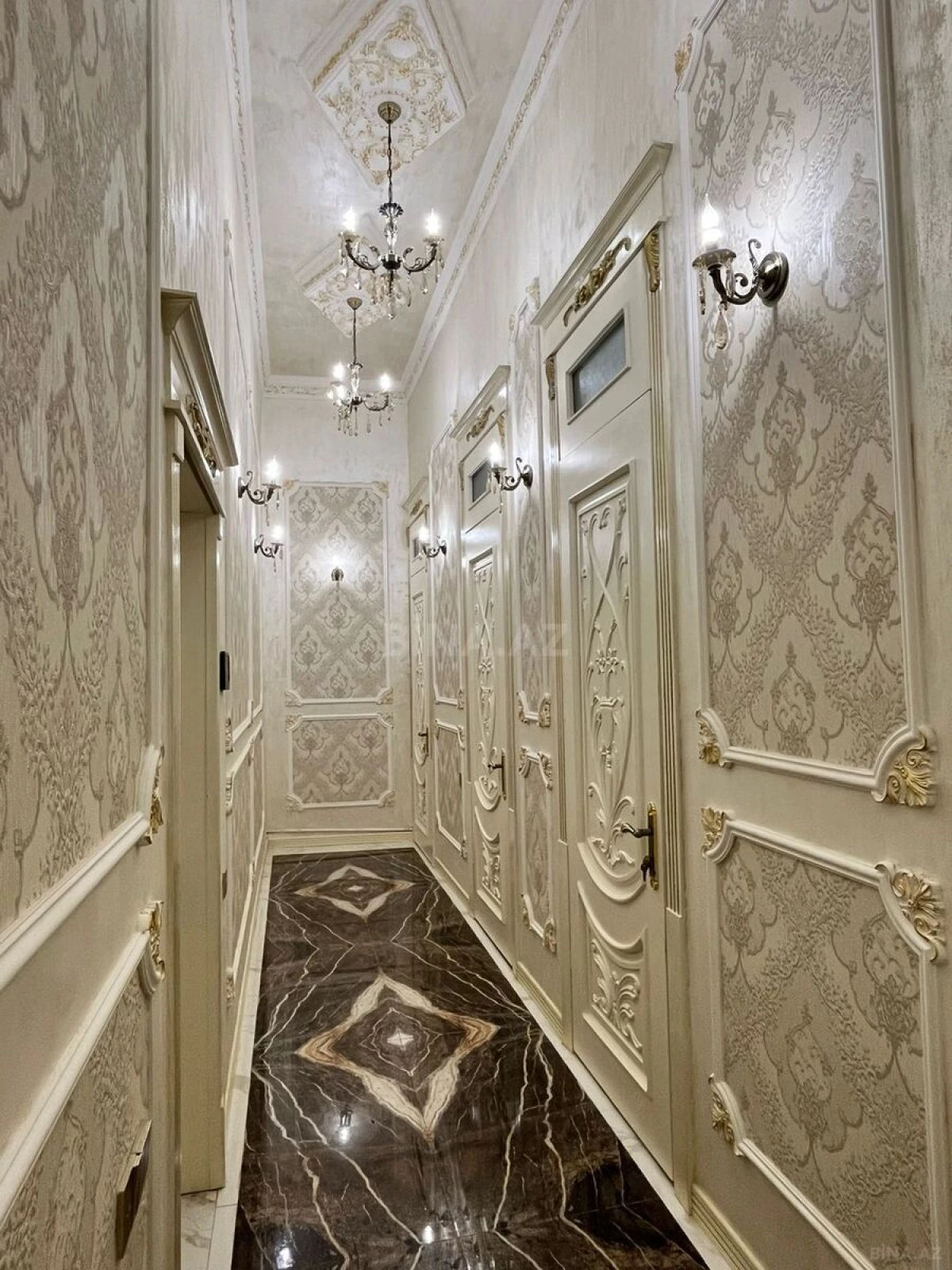 Kirayə verilir 2 otaqlı mənzil 75 m²