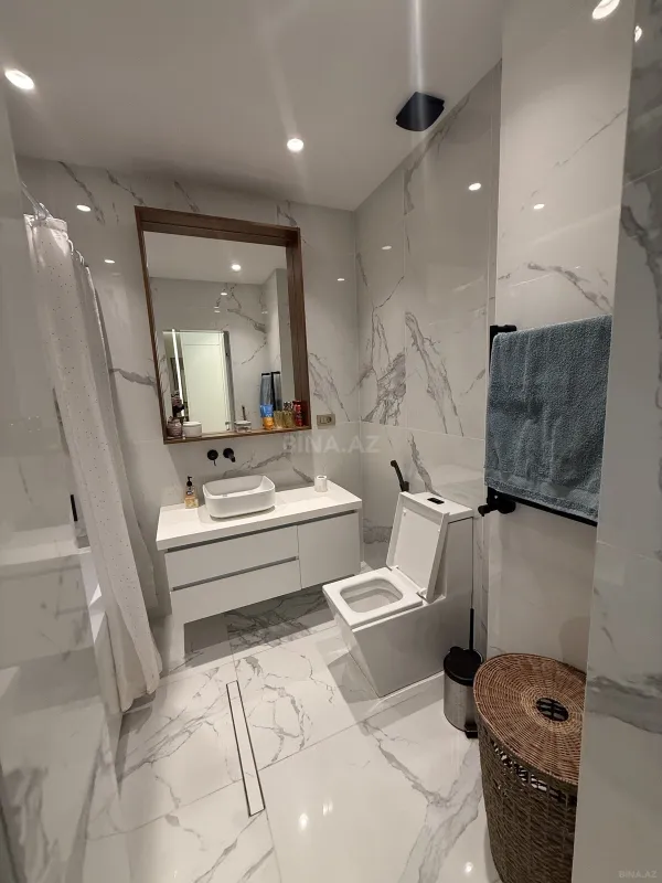 Satılır 3 otaqlı mənzil 93 m²