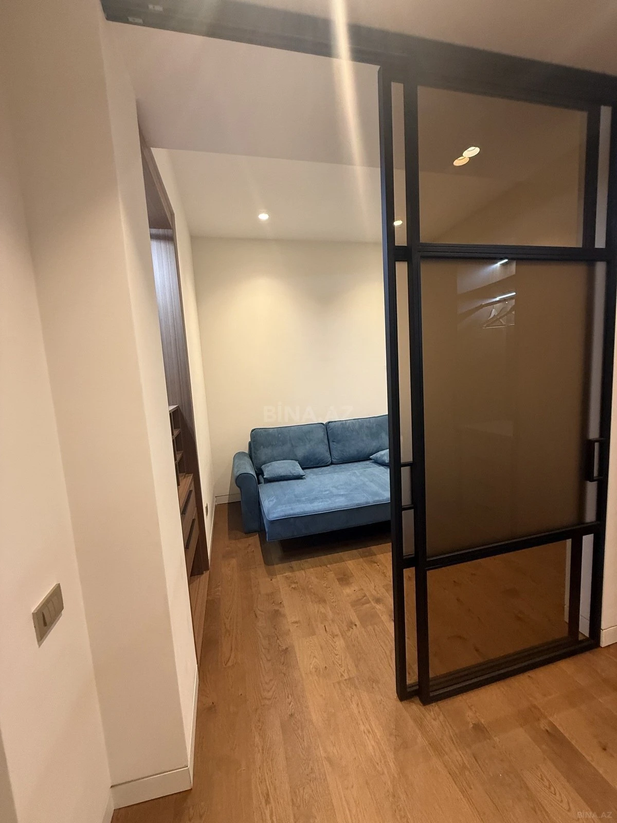 Satılır 3 otaqlı mənzil 93 m²