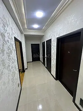 Satılır 3 otaqlı mənzil 122 m²