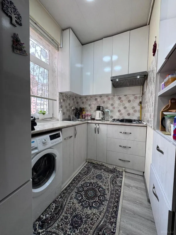 Satılır 2 otaqlı mənzil 50 m²