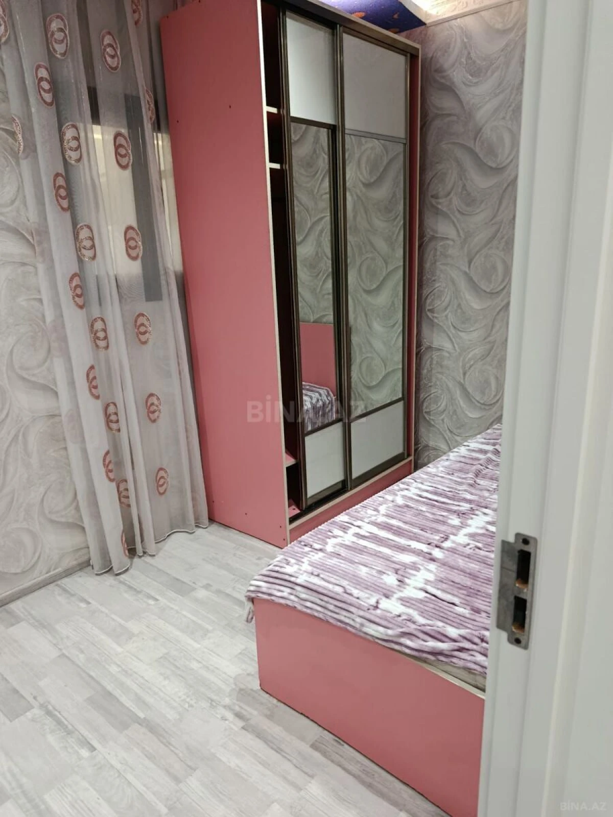 Kirayə verilir 3 otaqlı mənzil 67 m²