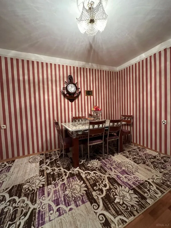 Satılır 4 otaqlı mənzil 115 m²