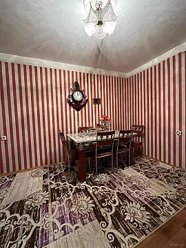 Satılır 4 otaqlı mənzil 115 m²