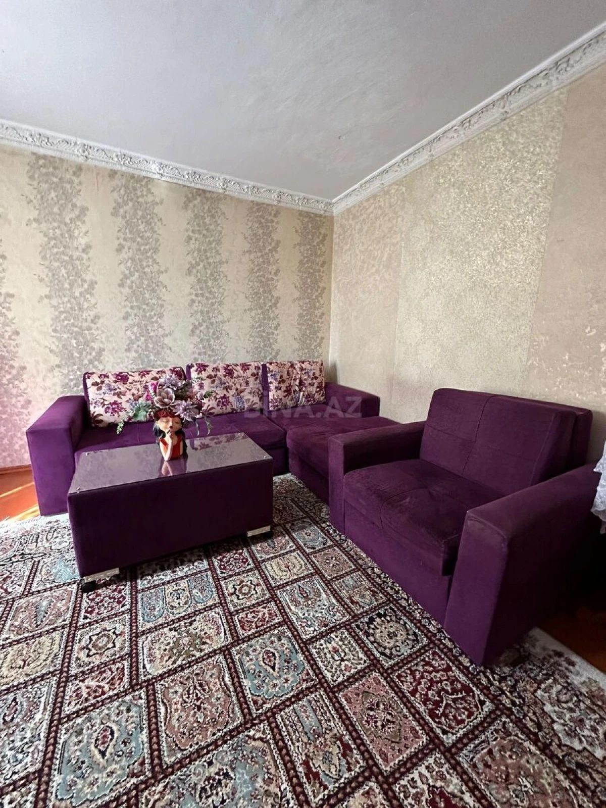 Satılır 4 otaqlı mənzil 115 m²
