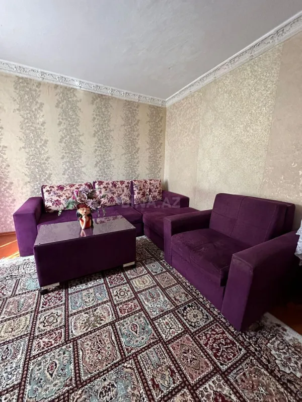 Satılır 4 otaqlı mənzil 115 m²