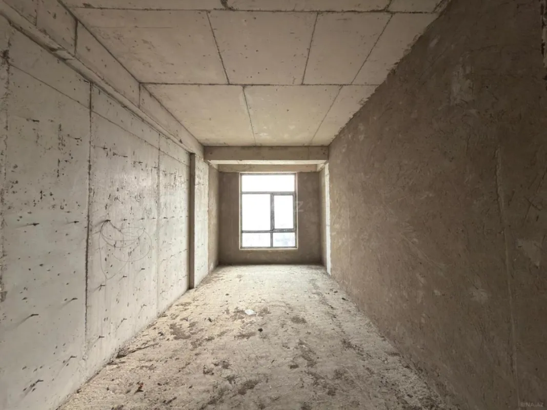 Satılır 3 otaqlı mənzil 144 m²