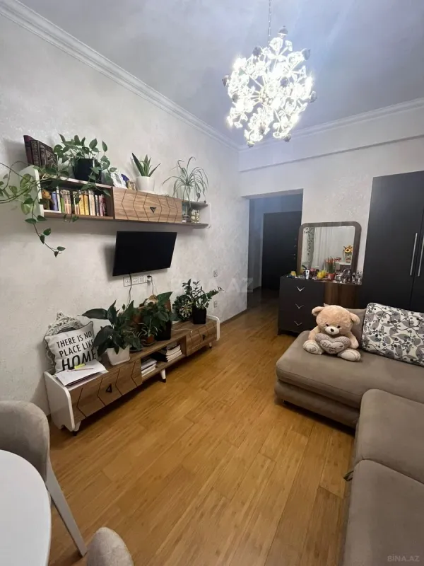 Satılır 2 otaqlı mənzil 45 m²