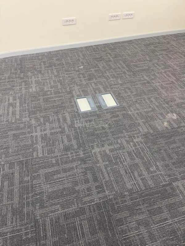 Kirayə verilir 4 otaqlı ofis 200 m²