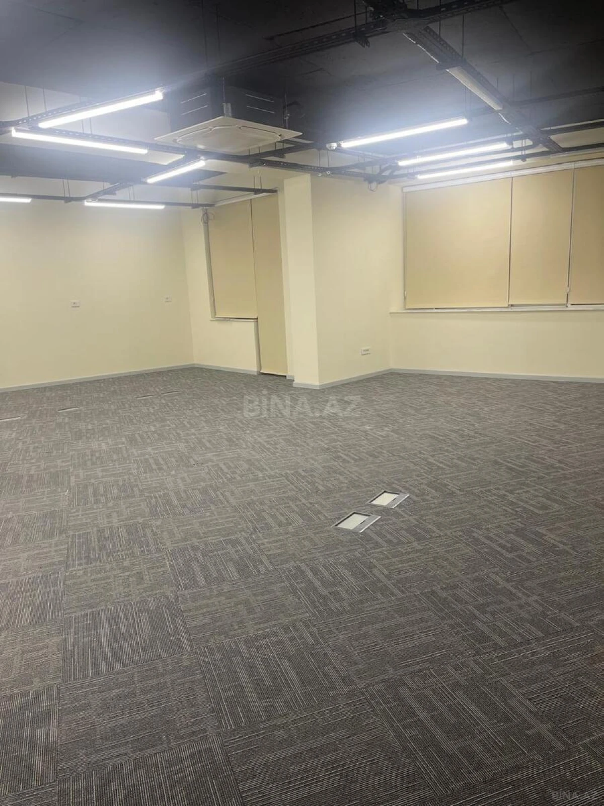 Kirayə verilir 4 otaqlı ofis 200 m²