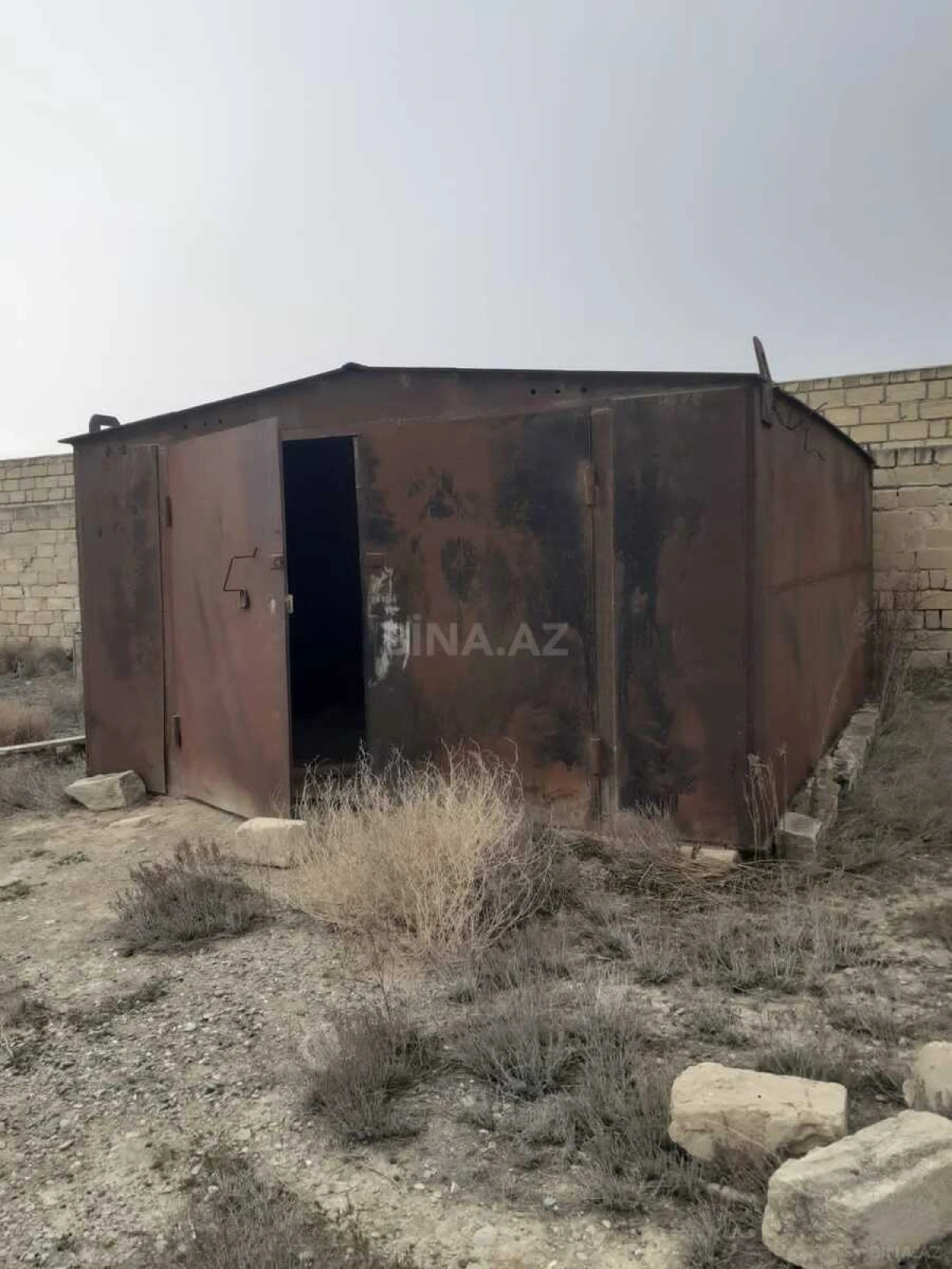 Satılır torpaq sahəsi 200 m²