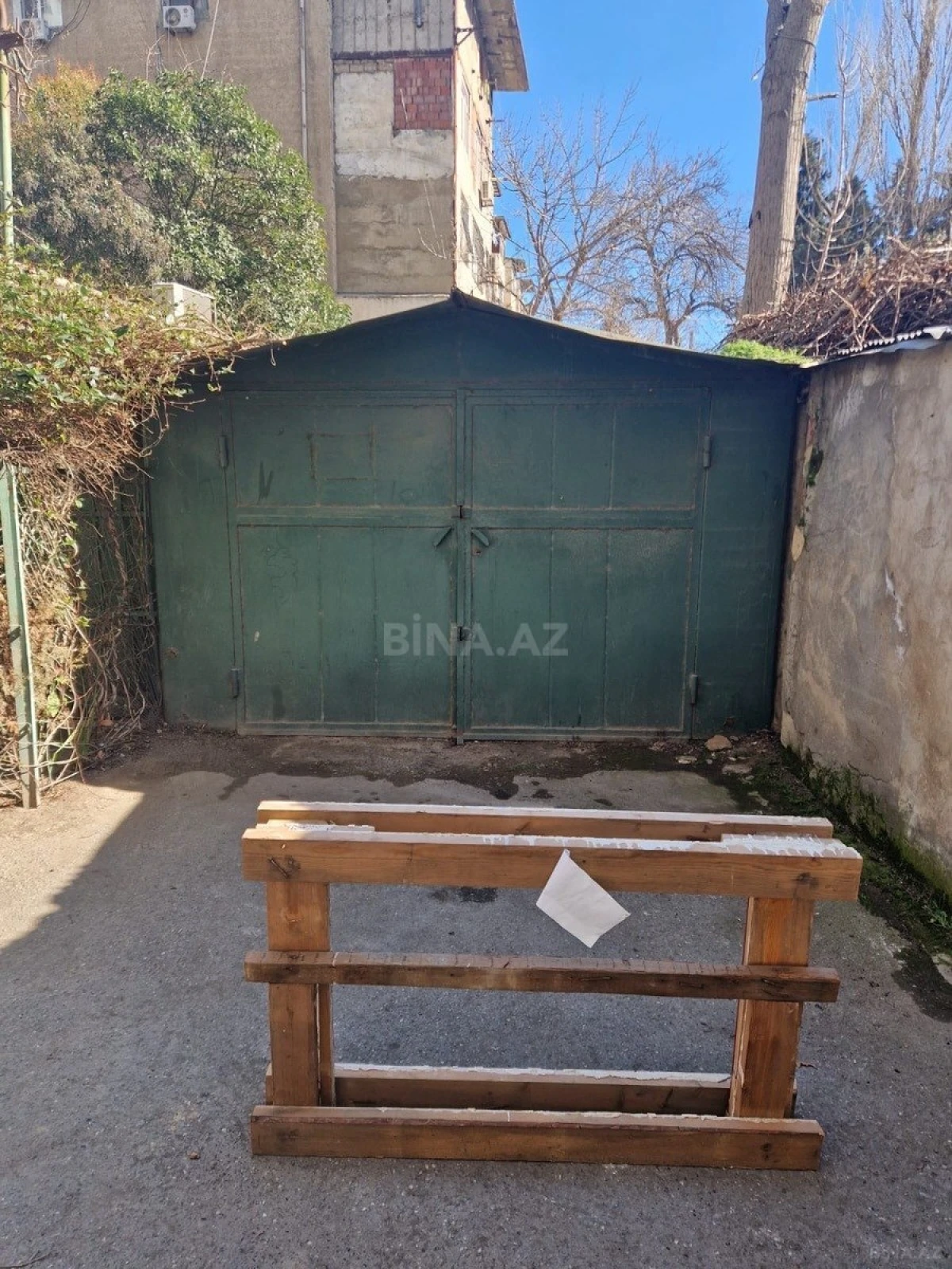 Satılır qaraj 21 m²