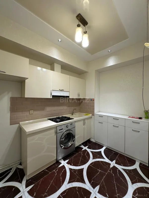Kirayə verilir 2 otaqlı mənzil 64 m²