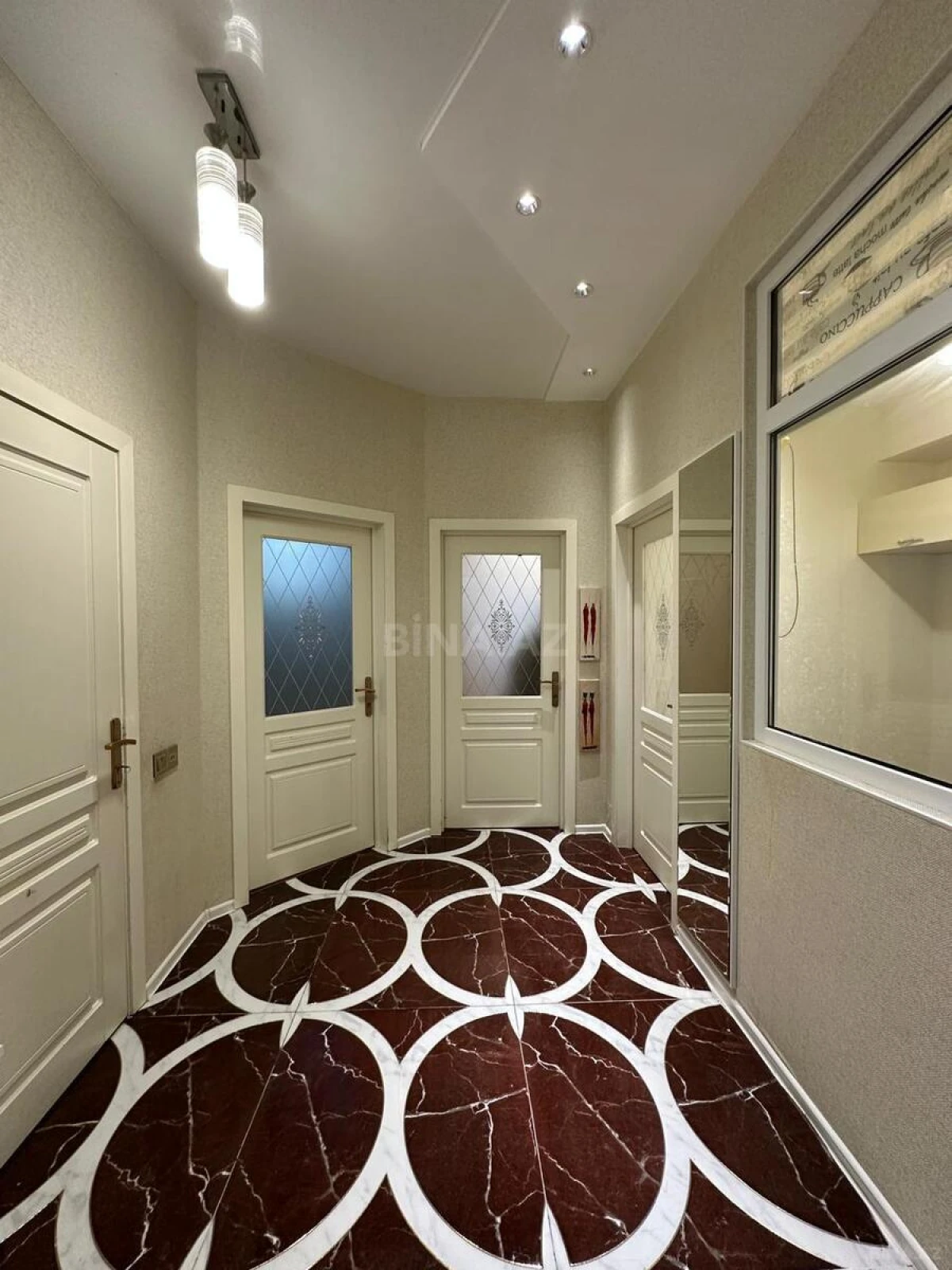 Kirayə verilir 2 otaqlı mənzil 64 m²