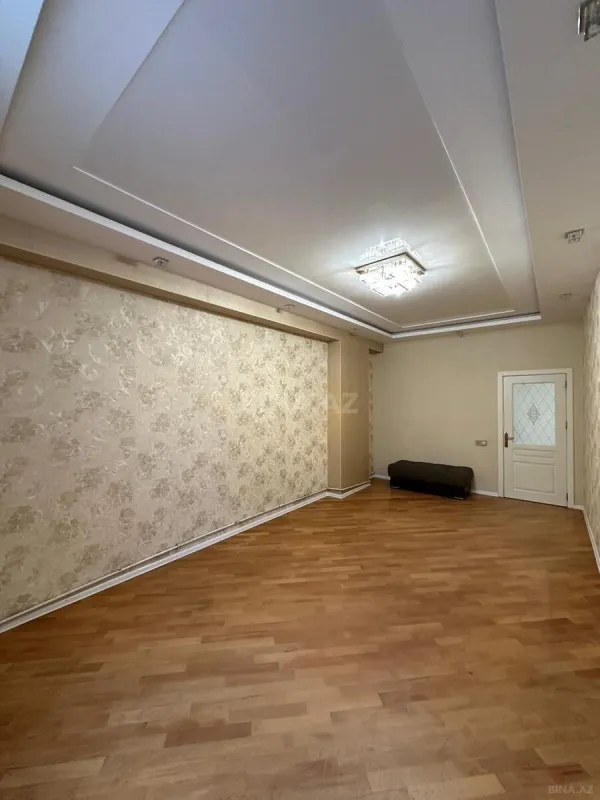 Kirayə verilir 2 otaqlı mənzil 64 m²