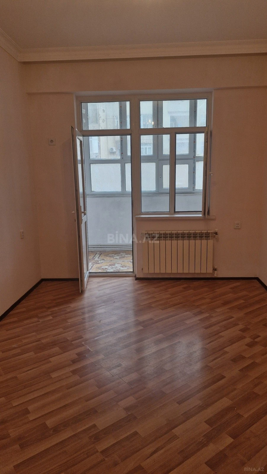 Kirayə verilir 2 otaqlı mənzil 70 m²