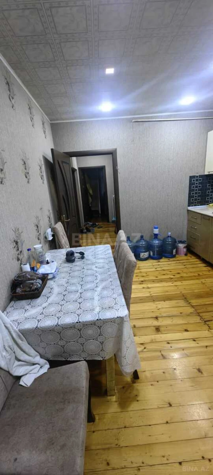 Satılır 2 otaqlı mənzil 60 m²