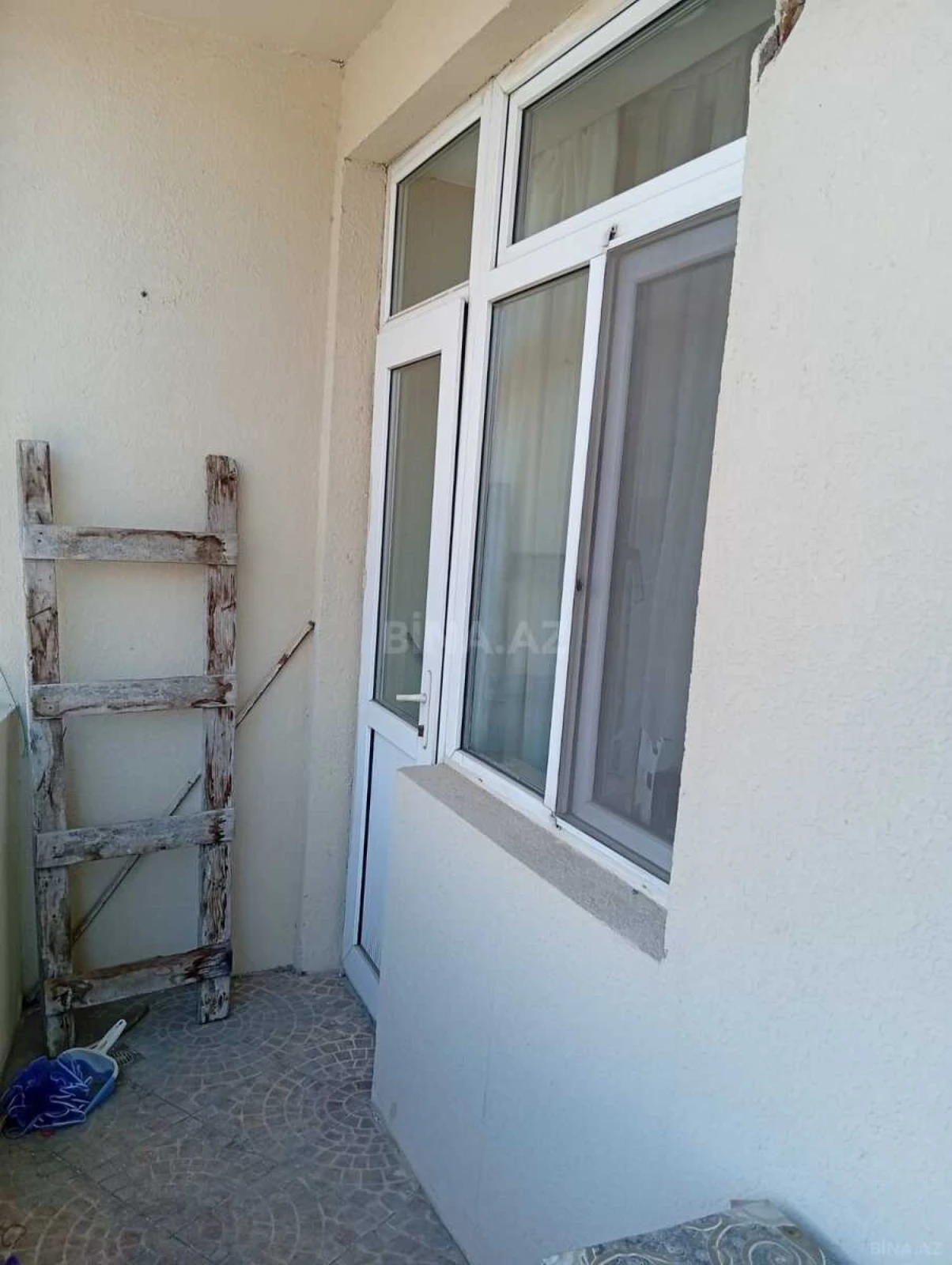 Satılır 1 otaqlı mənzil 50 m²
