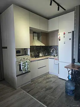 Satılır 2 otaqlı mənzil 66 m²