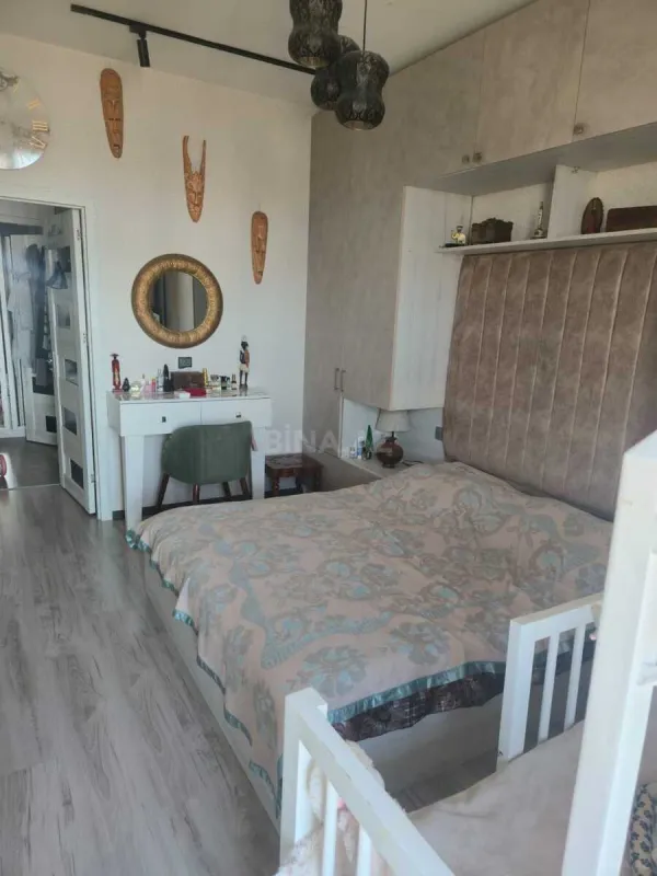 Satılır 2 otaqlı mənzil 66 m²