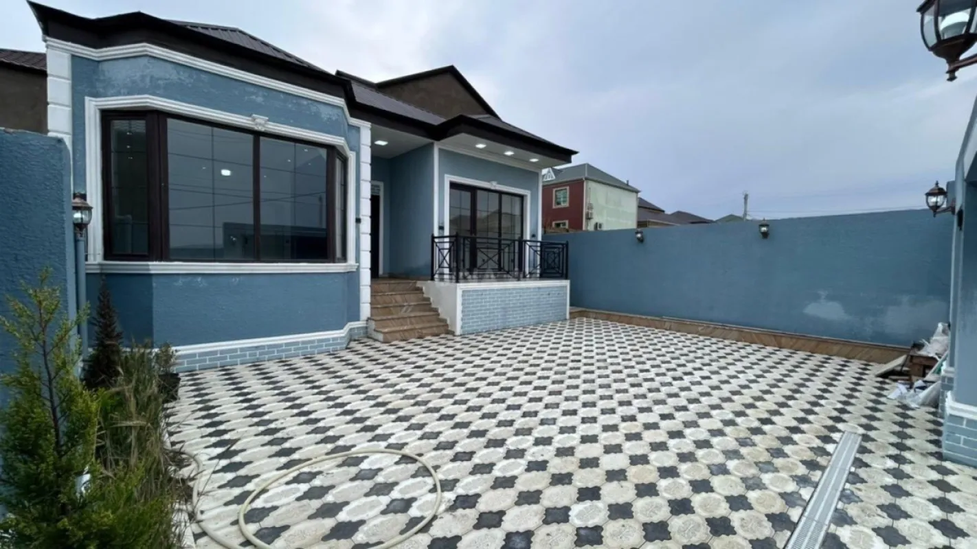 Satılır 4 otaqlı həyət evi 120 m²