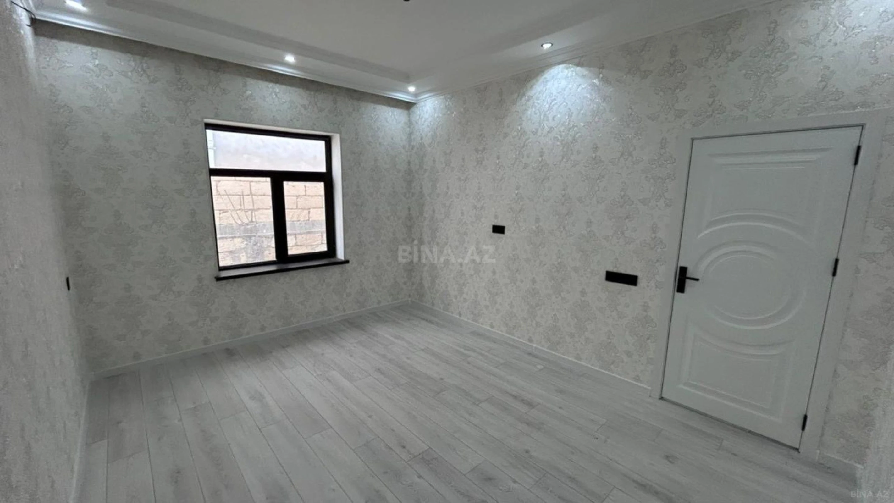 Satılır 4 otaqlı həyət evi 120 m²