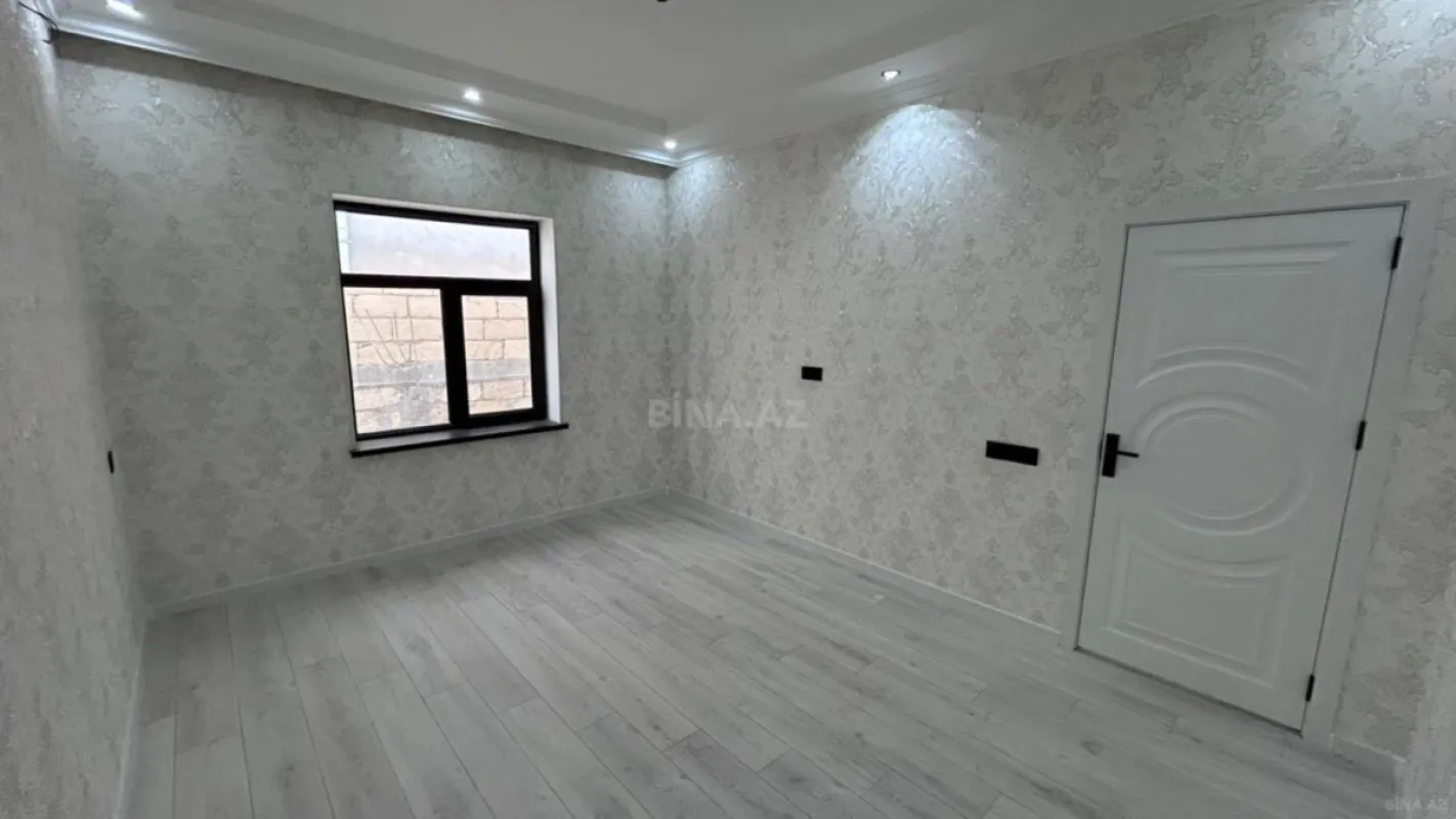 Satılır 4 otaqlı həyət evi 120 m²