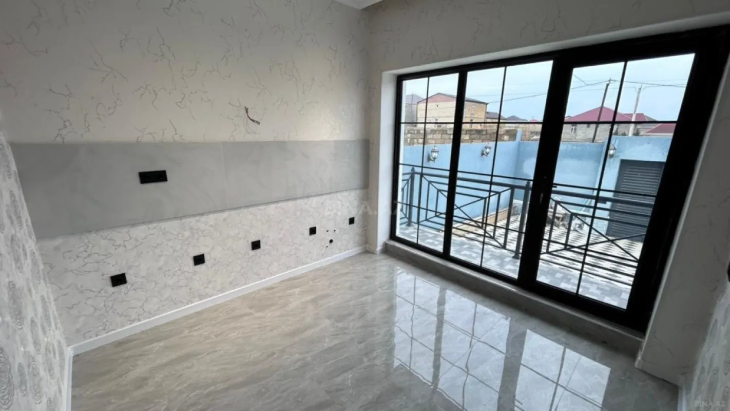 Satılır 4 otaqlı həyət evi 120 m²