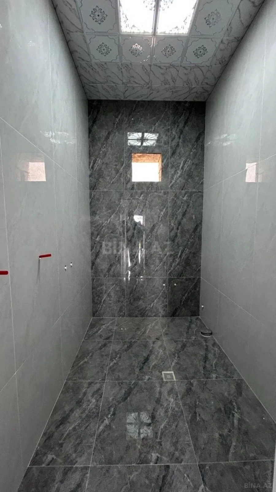 Satılır 4 otaqlı həyət evi 120 m²