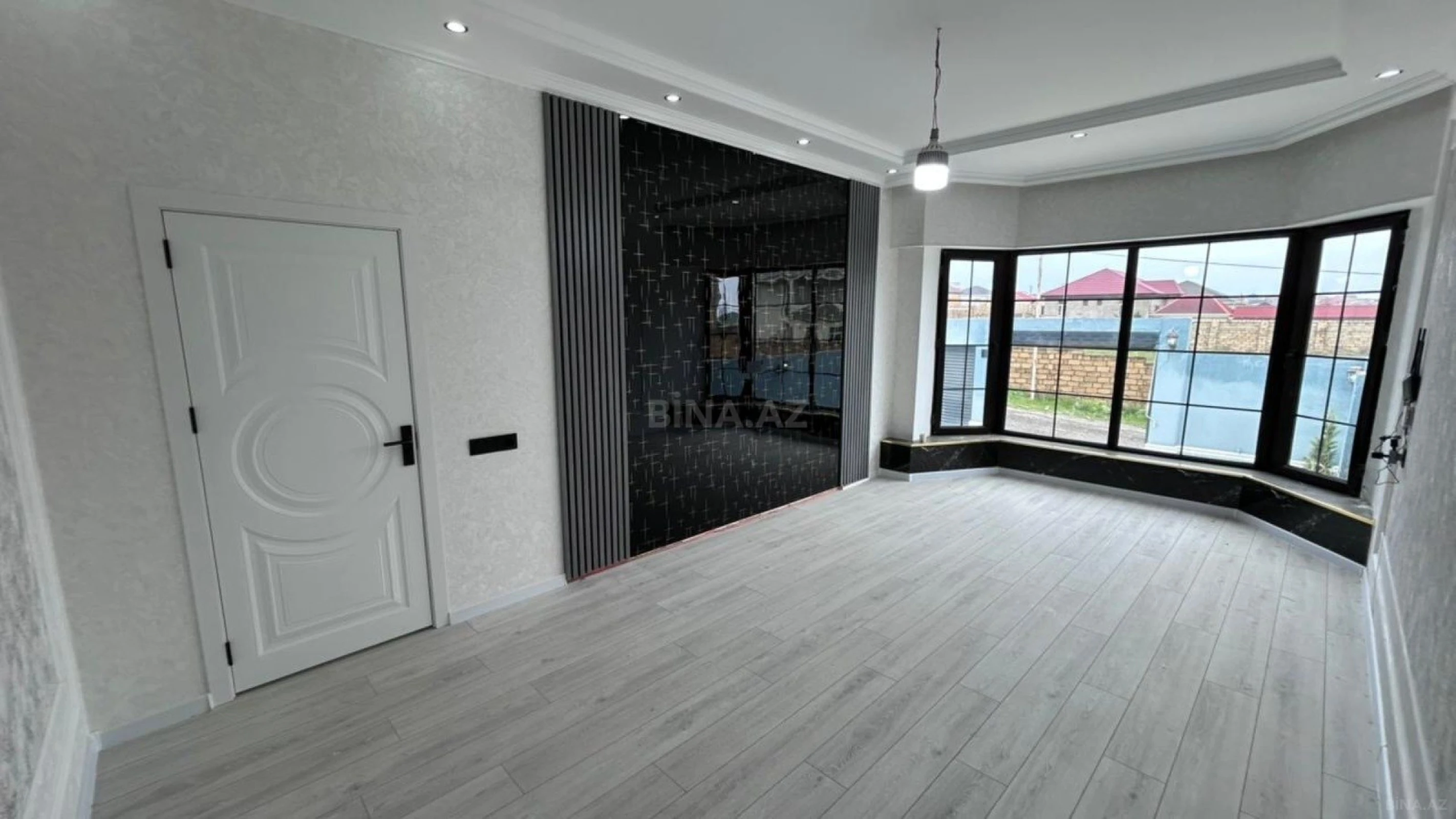 Satılır 4 otaqlı həyət evi 120 m²