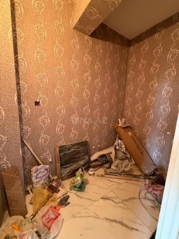 Satılır 3 otaqlı mənzil 95 m²