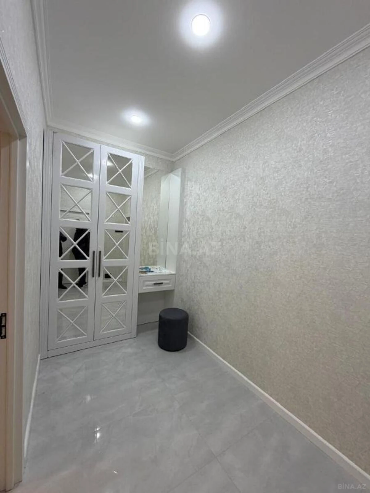 Satılır 3 otaqlı mənzil 95 m²