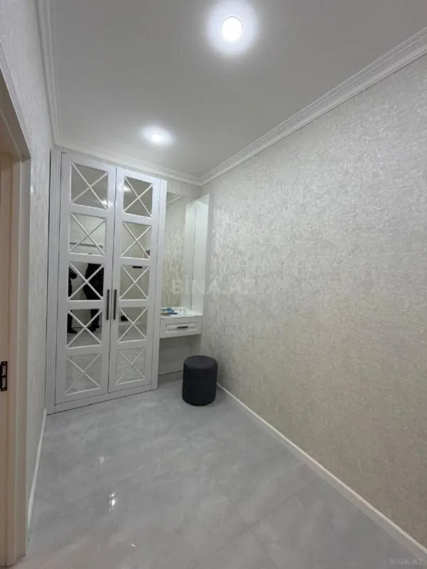 Satılır 3 otaqlı mənzil 95 m²