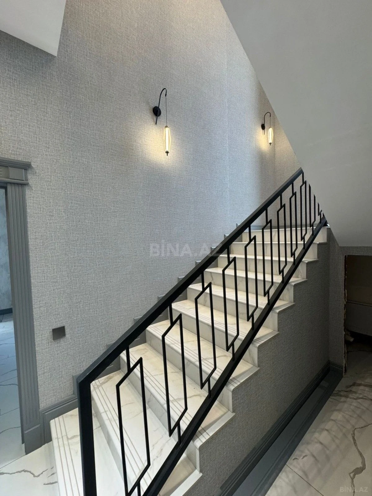 Satılır 7 otaqlı həyət evi 186 m²